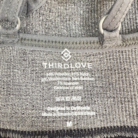 Form Seamless T-Back Wireless Bra - Picture 4 of 4